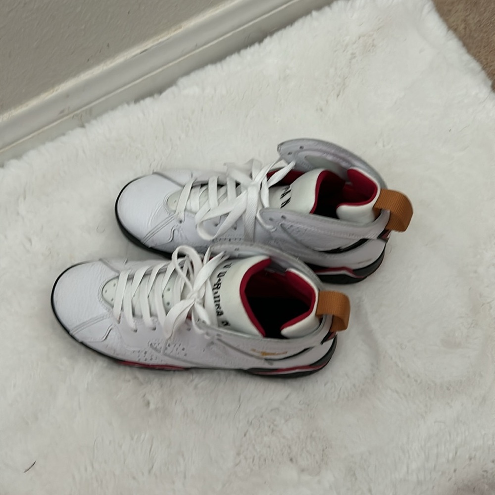 Jordan Sneakers Euc - Picture 4 of 6